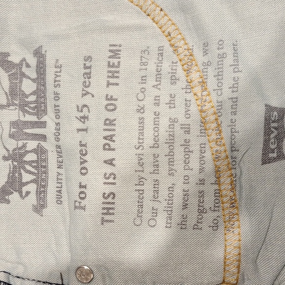 f Levi's Blue Straight-Leg Jeans with Classic Indigo Wash Very Nice 48x30 - Picture 5 of 5